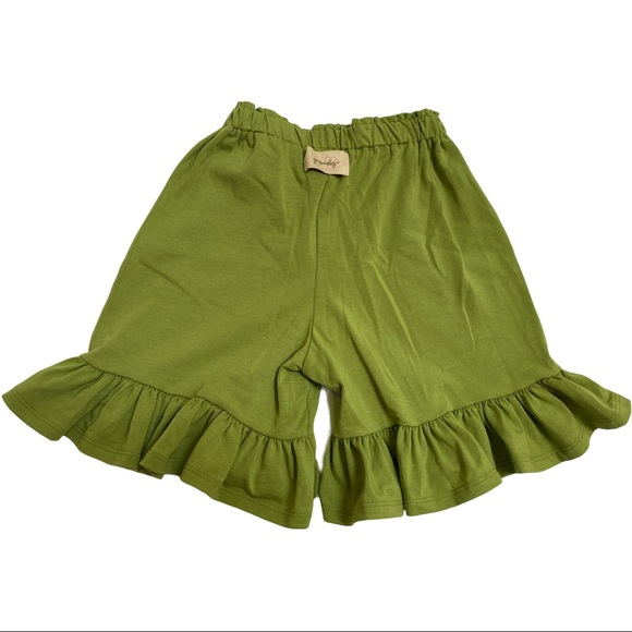 Persnickety Ruffle Shorts 4 NWT - Picture 2 of 3